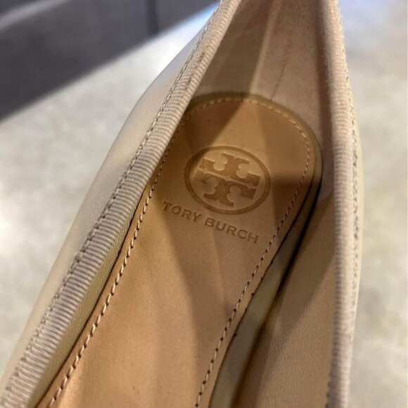 TORY BURCH woman’s wedges. New! The perfect neutral. Classic bow. Size 7.5. - Picture 4 of 9